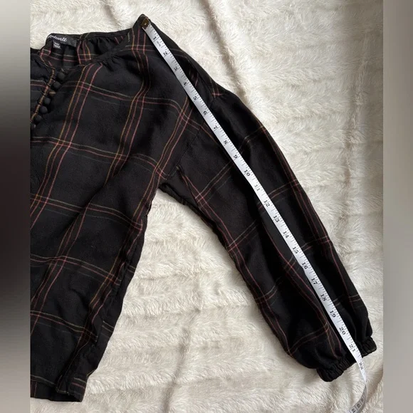 Madewell Shirred Peasant Long Sleeve Half Button Top in Windowpane - True Black - Picture 9 of 9